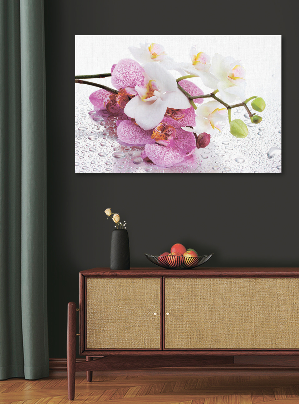 Orchidey s kvapkami rosy — interiér 2