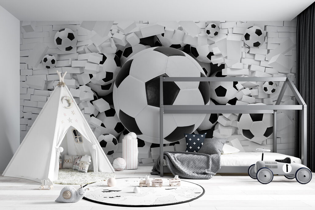 Futbalové lopty prerážajú múr — interiér 10