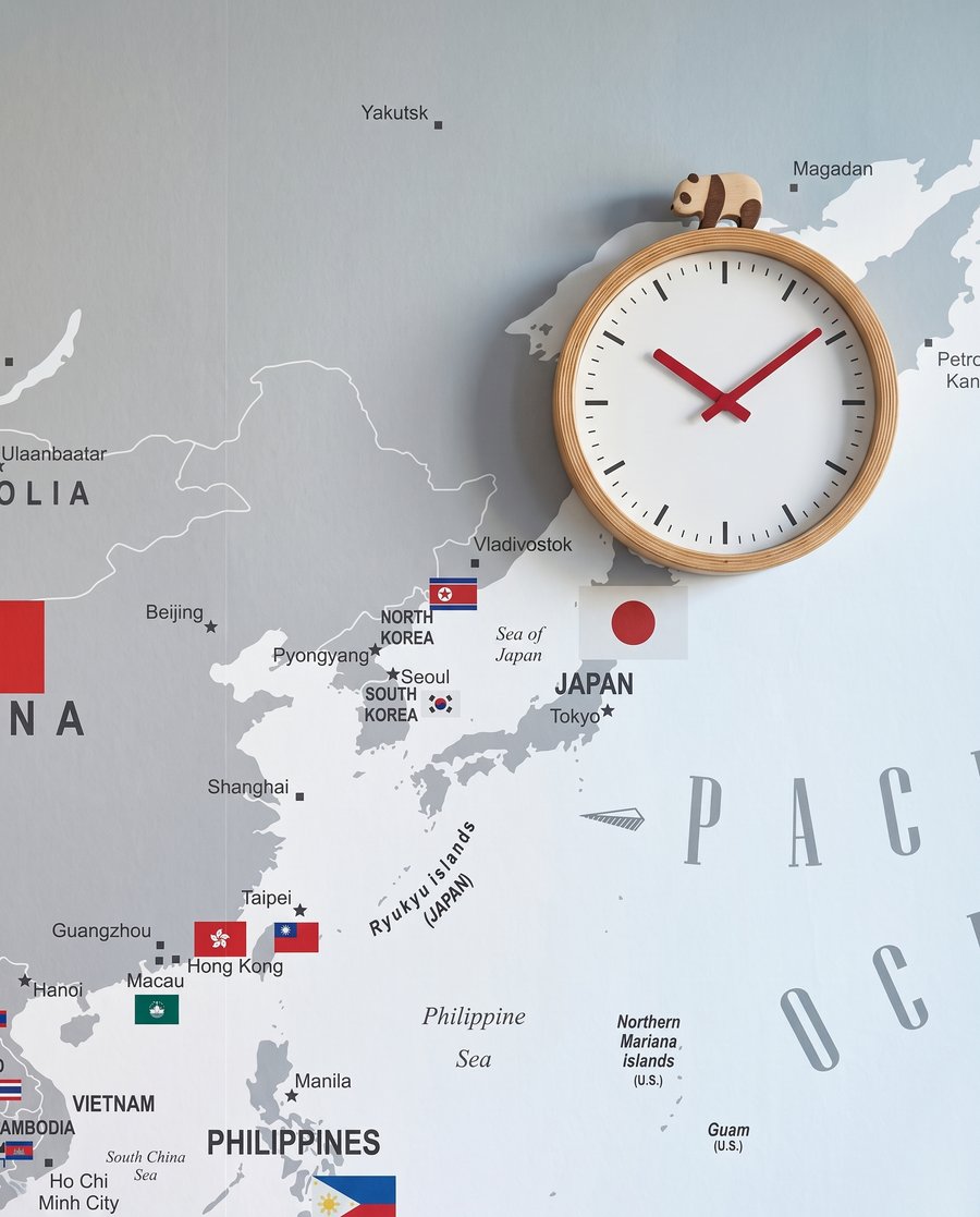 Mapa sveta plná vlajok — detail