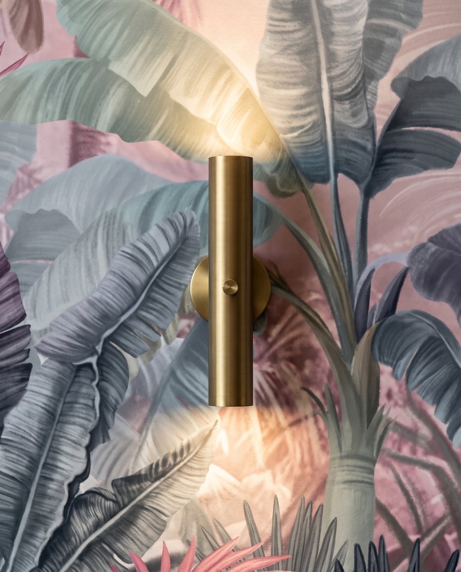 Tropické jazero v hmle — detail