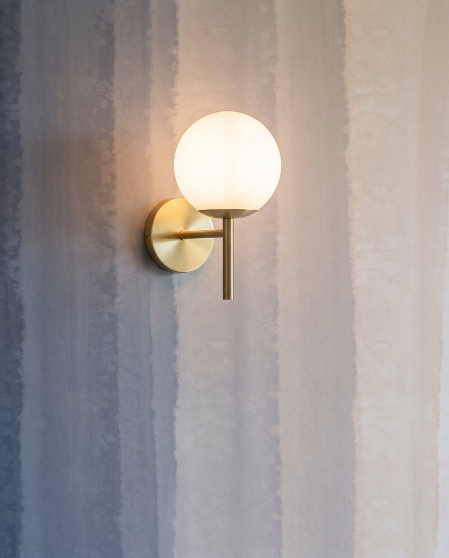 Pruhy vo svetle — detail
